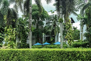 Casuarina Shores Apartments