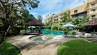 Casuarina Shores Family Pool