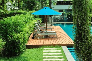 Casuarina Shores Sports Pool Terrace